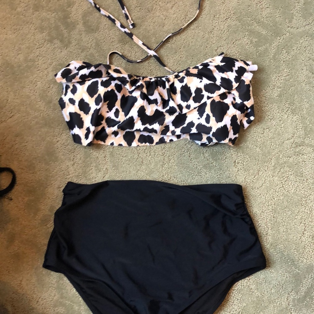 Leopard bikini